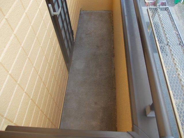水たまりとおさらば ベランダ防水工事 船橋市 施工事例リフォーム創研